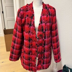 Ann Taylor houndstooth blazer. Hem is frayed that’s style of jacket. Super fun